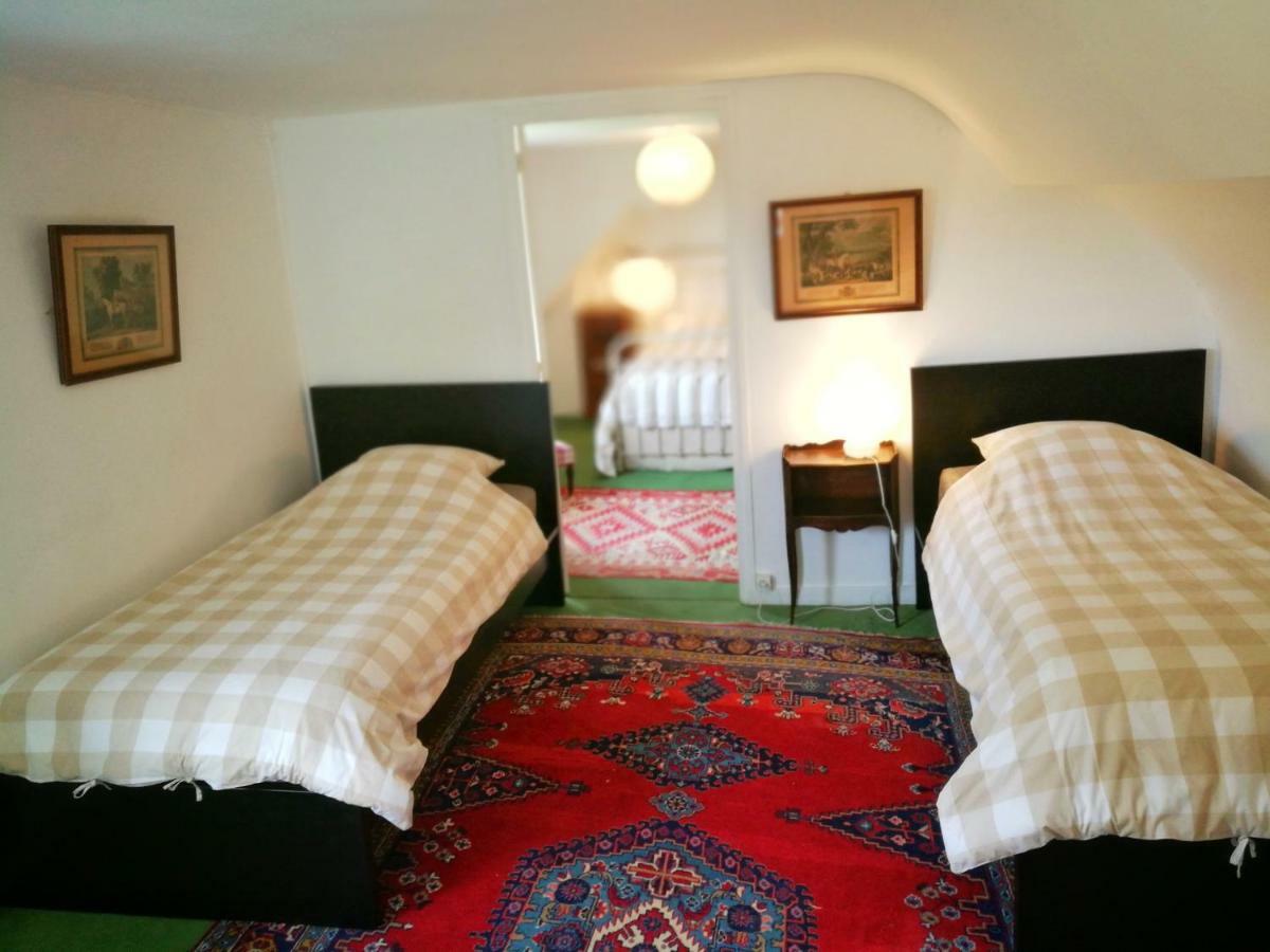 Gite D'Aigues Vives Villa Cere-la-Ronde ภายนอก รูปภาพ